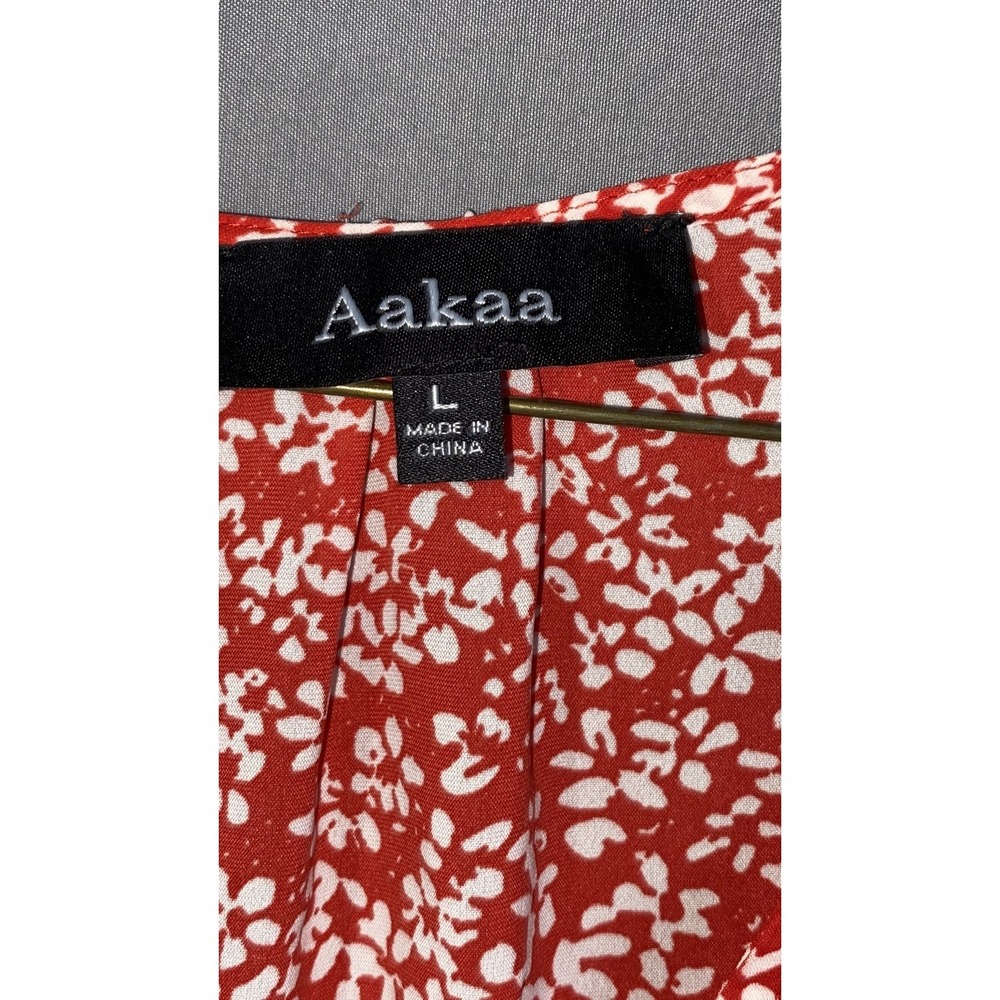 Akaa Red floral Romper with‎ ruffles 100% polyester. Size L - Picture 6 of 7